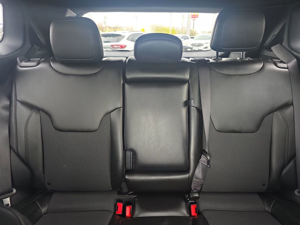 Used 2022 Jeep Compass Altitude image 37