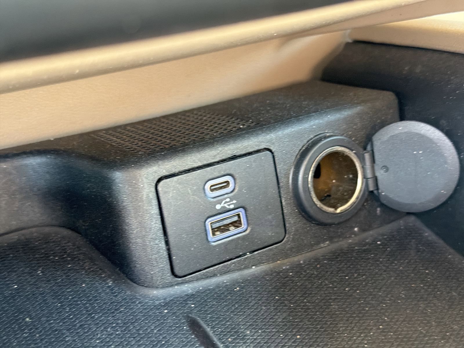 Used 2020 Ford Escape SE AWD/4WD image 33