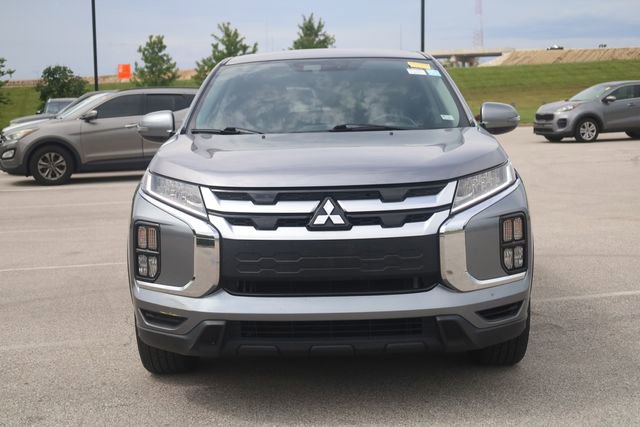 Used 2021 Mitsubishi Outlander Sport SE FWD image 3