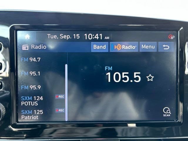 Used 2022 Hyundai Elantra SEL w/ Convenience + Premium Package FWD image 25