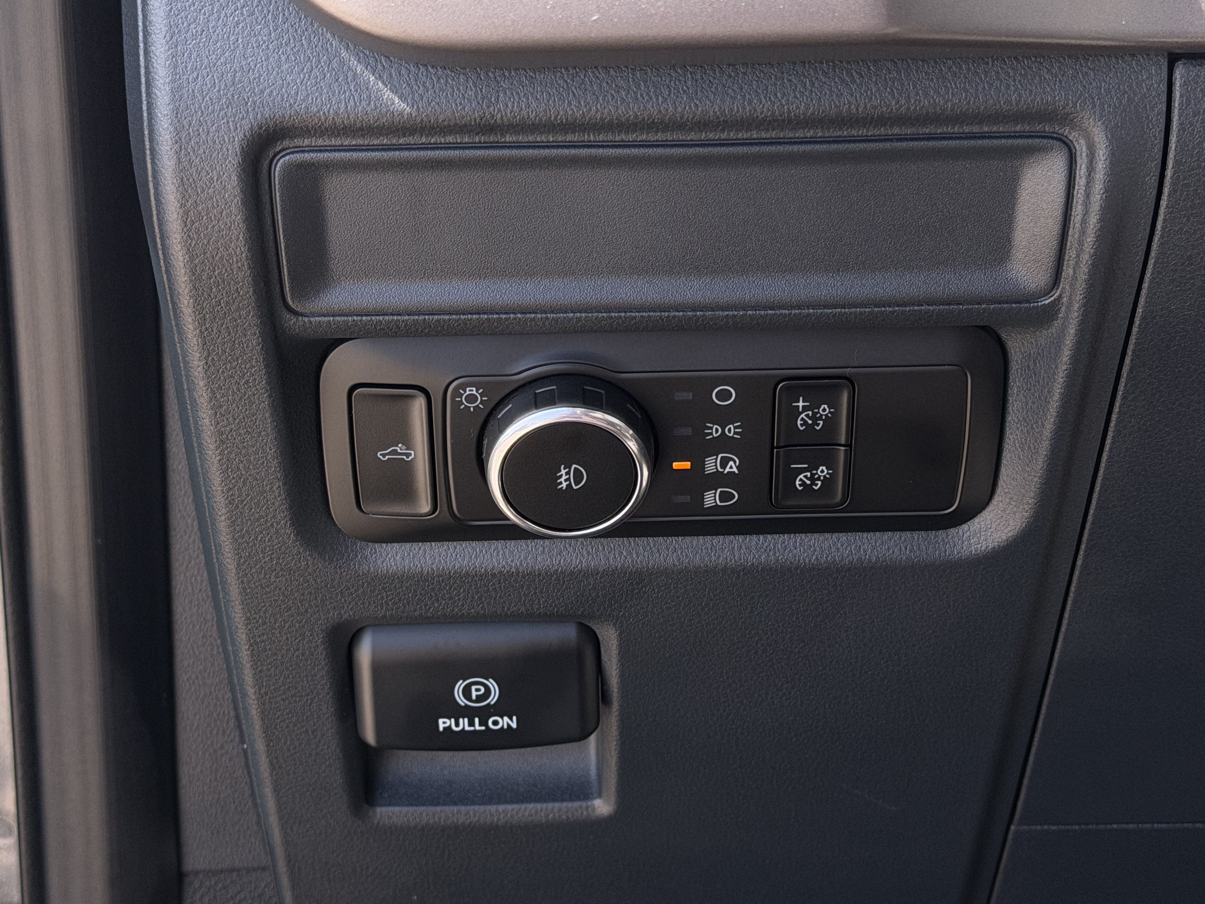 Used 2024 Ford F150 XL w/ Equipment Group 103A High AWD/4WD image 14