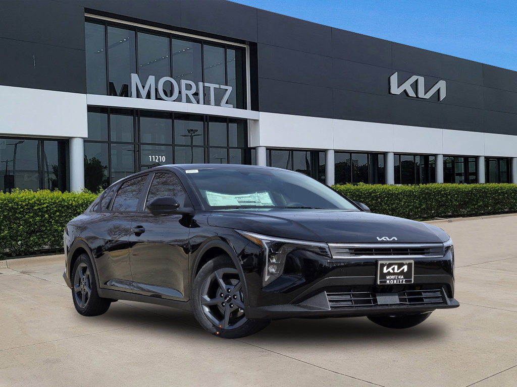 New 2026 Kia K4 LXS