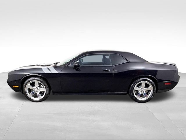Used 2010 Dodge Challenger R/T RWD image 11