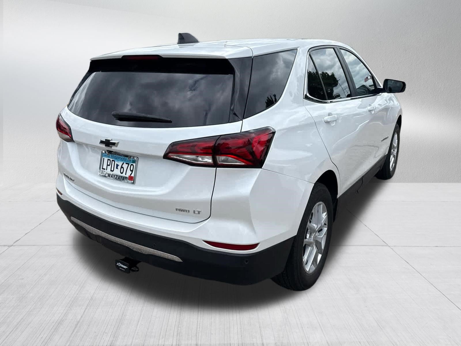 Used 2024 Chevrolet Equinox LT AWD/4WD image 7