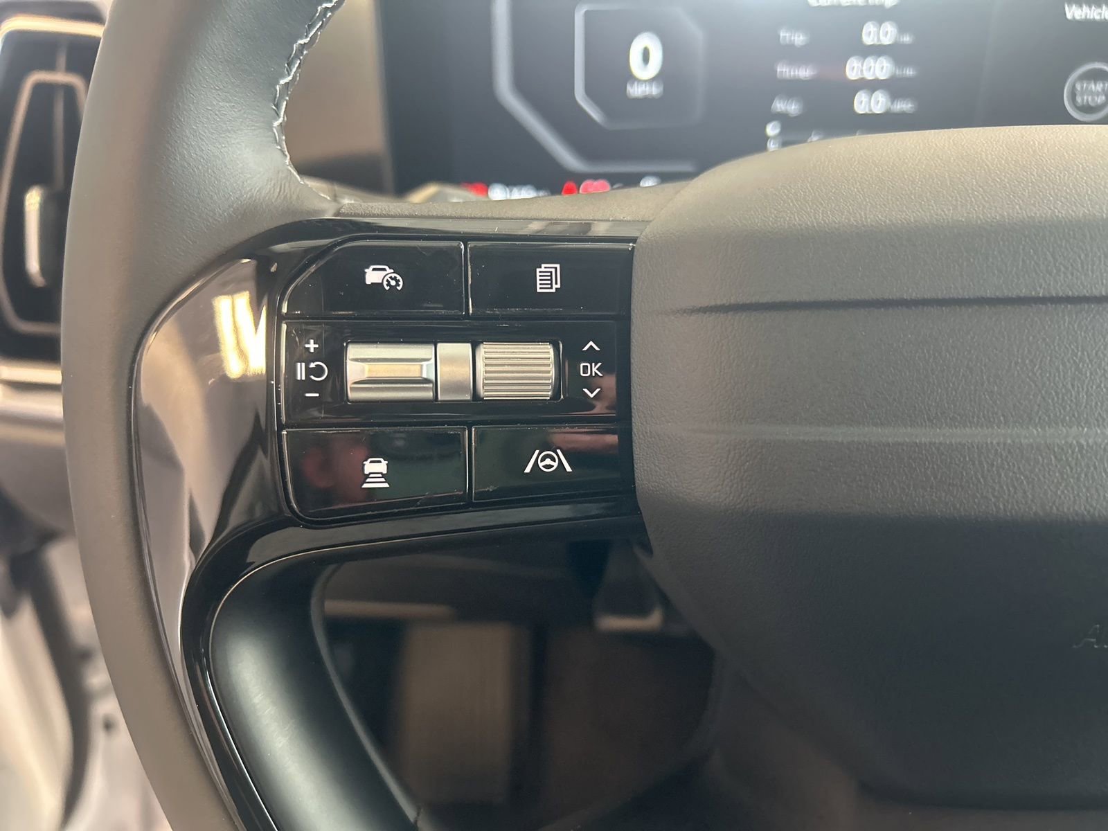 New 2026 Kia Sorento SX image 24