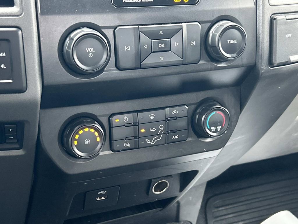 Used 2021 Ford F450 XL w/ Power Equipment Group image 26