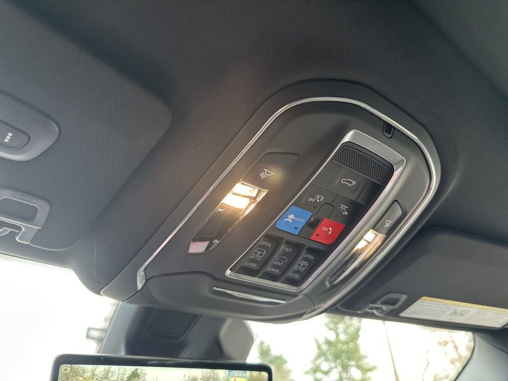 New 2026 Jeep Grand Cherokee L Limited image 28