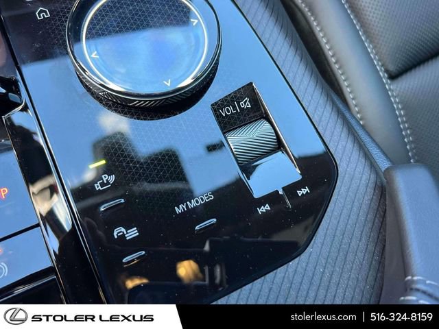 Used 2025 BMW X3 M50 w/ M Sport Professional Package image 36