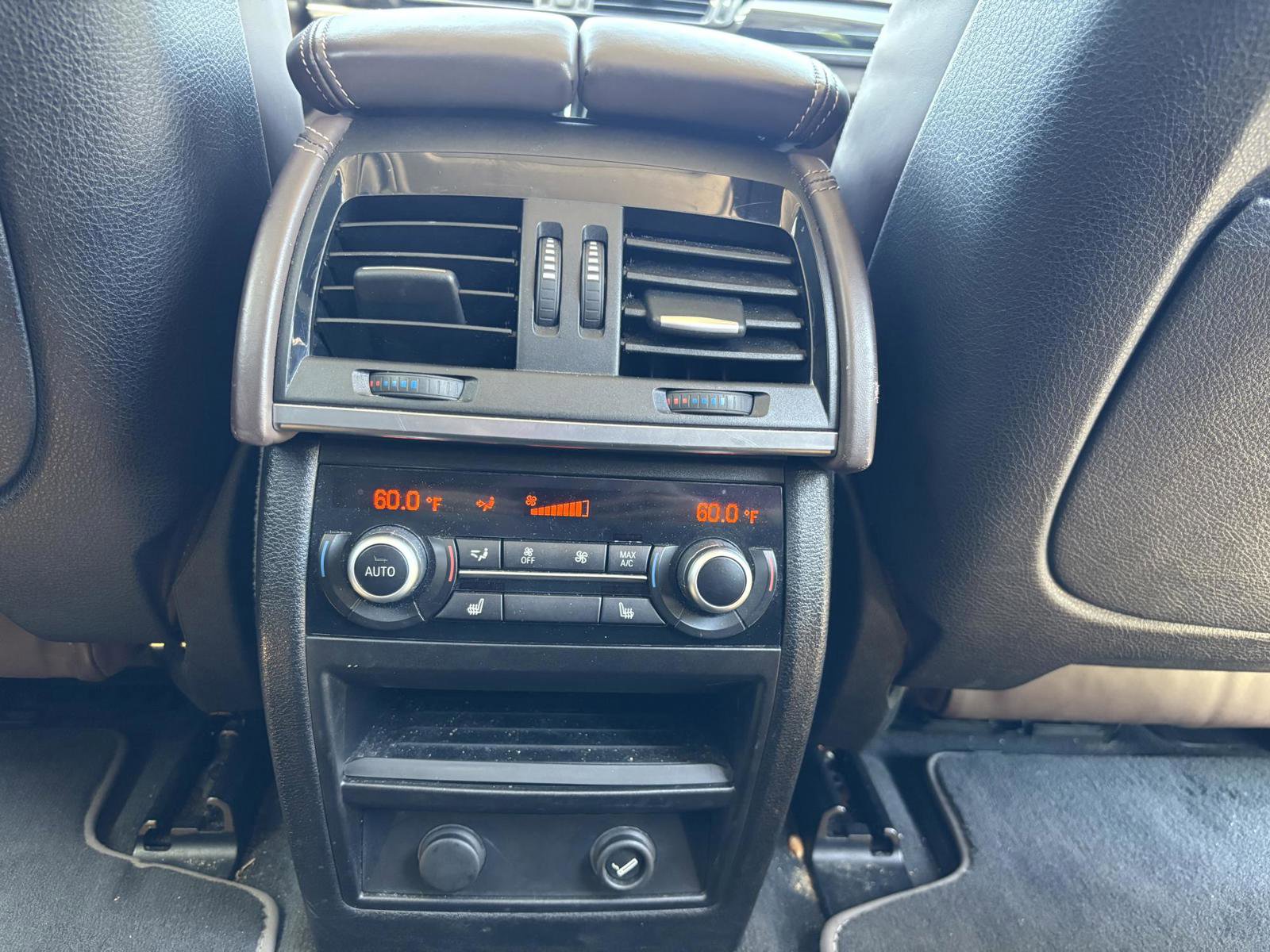 Used 2015 BMW X5 xDrive35i w/ Premium Package image 19