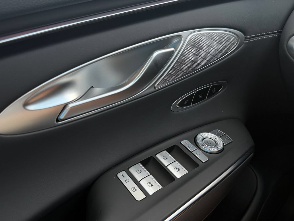 New 2026 Genesis GV70 2.5T Select AWD/4WD image 20
