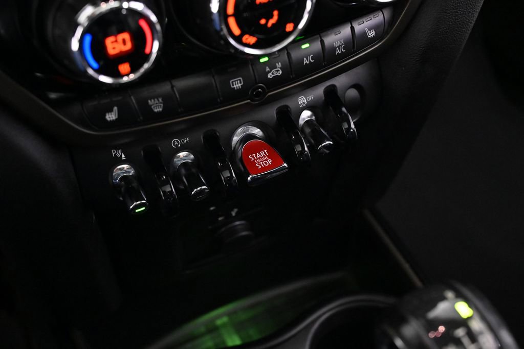 Used 2019 MINI Cooper Countryman ALL4 w/ Convenience Package image 15