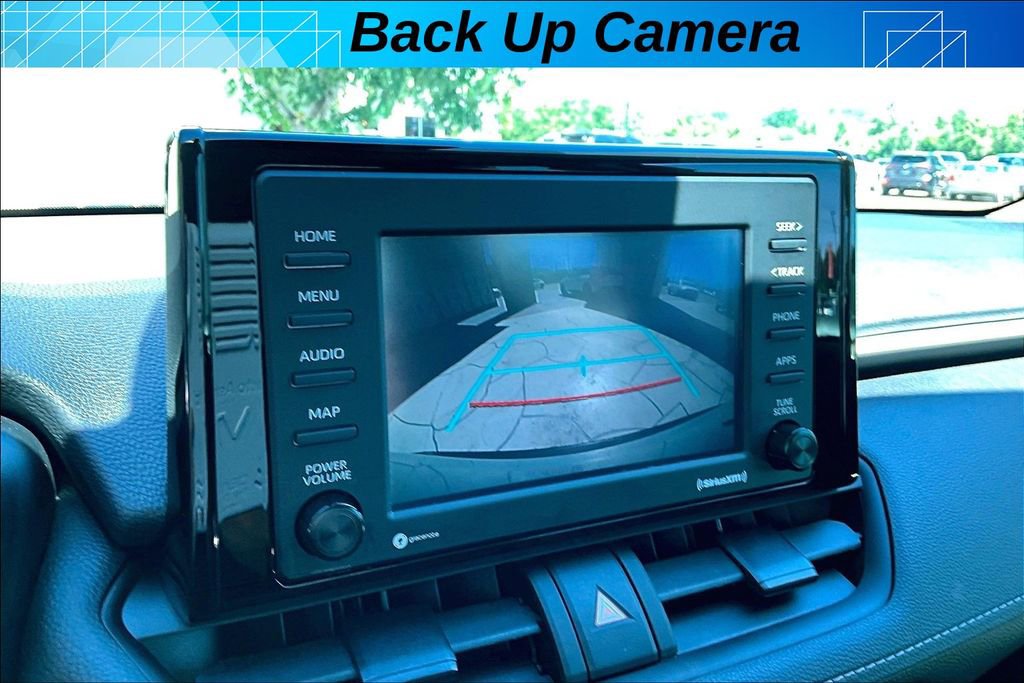 Used 2021 Toyota RAV4 XLE AWD/4WD image 13