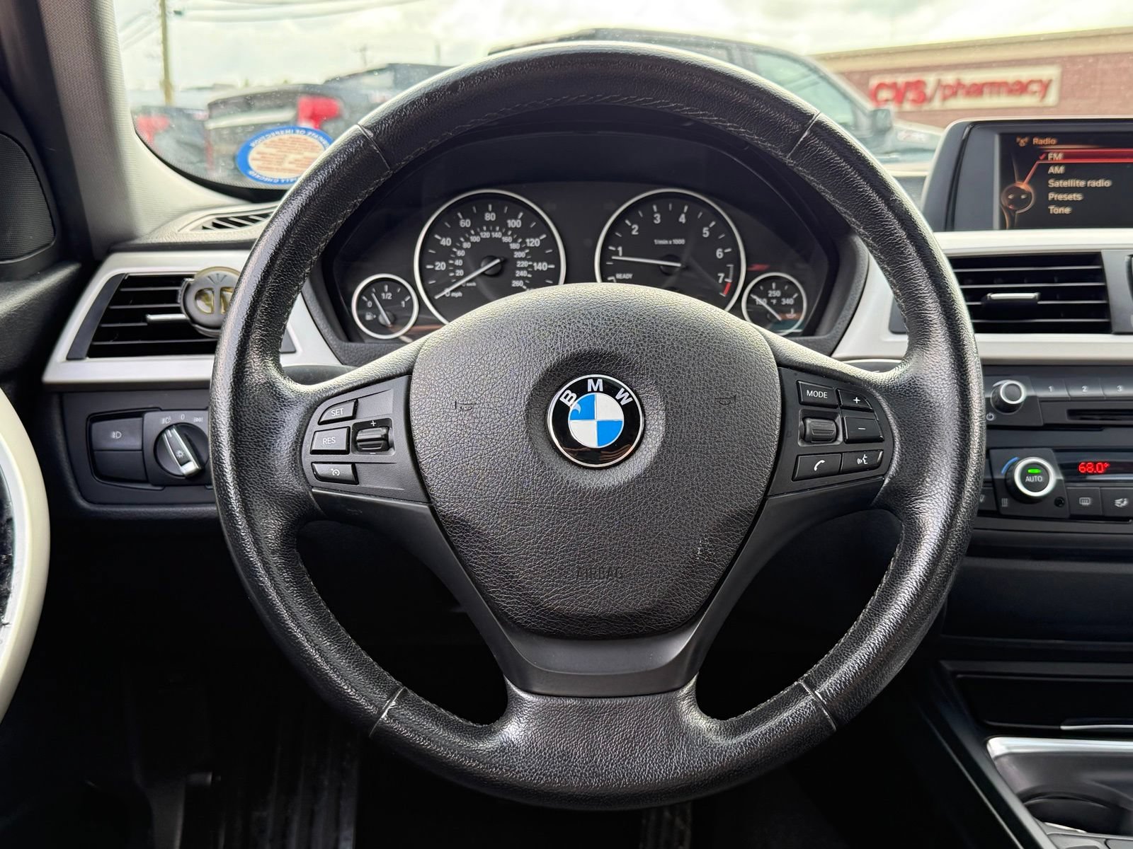 Used 2015 BMW 320i xDrive Sedan AWD/4WD image 20