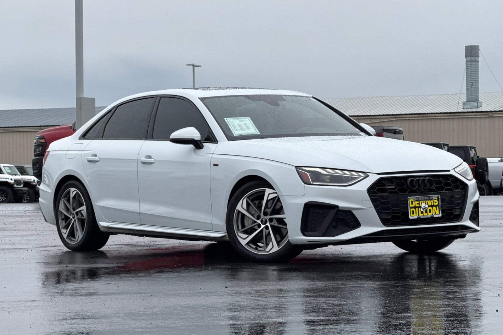 Used 2021 Audi A4 2.0T Premium Plus w/ Premium Plus Package image 2