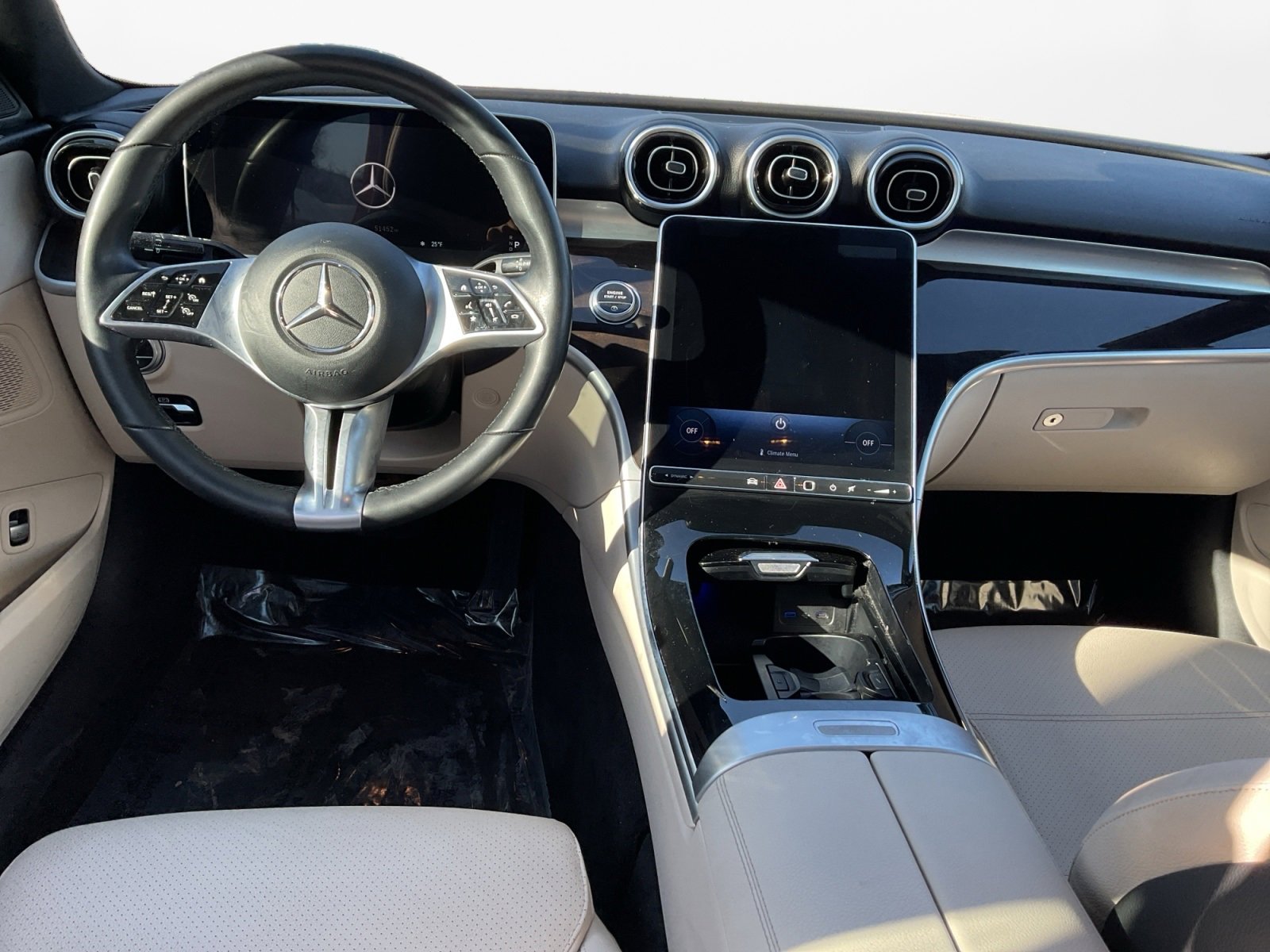 Used 2023 Mercedes-Benz C 300 4MATIC Sedan image 10