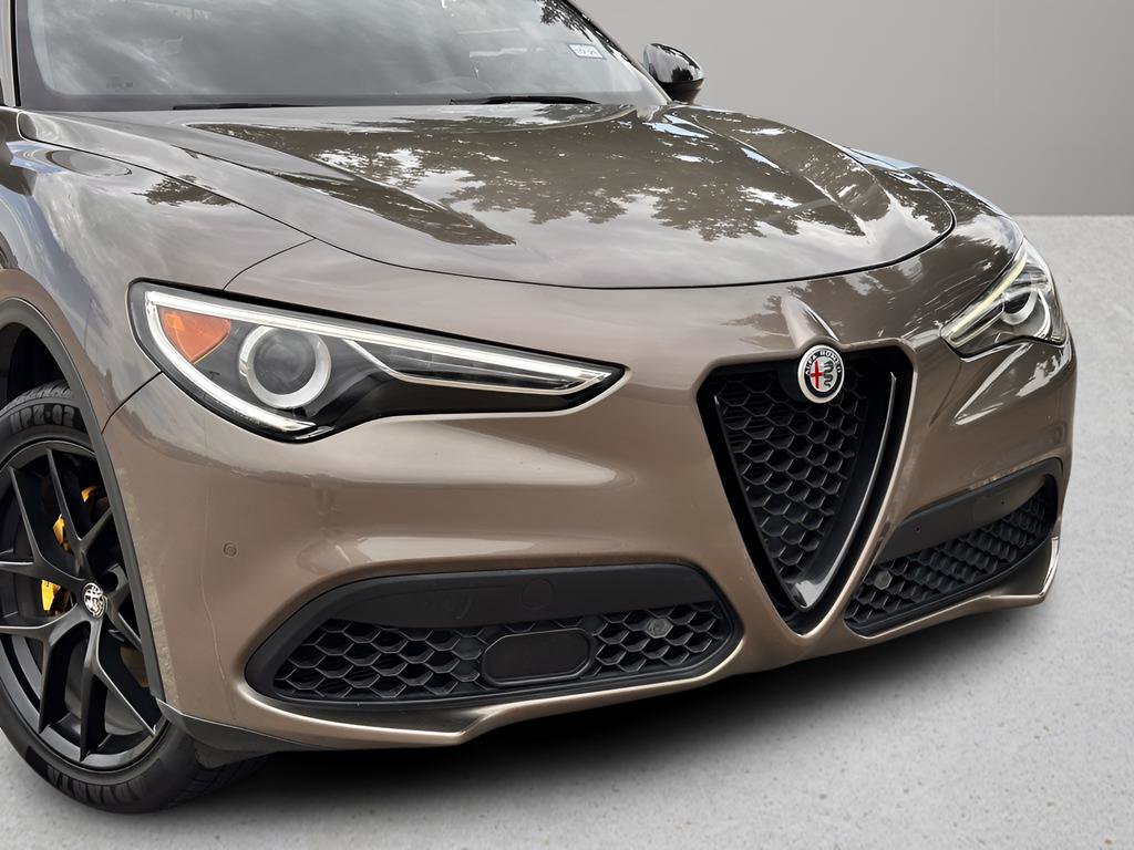 Used 2019 Alfa Romeo Stelvio w/ Nero Edizione RWD image 23