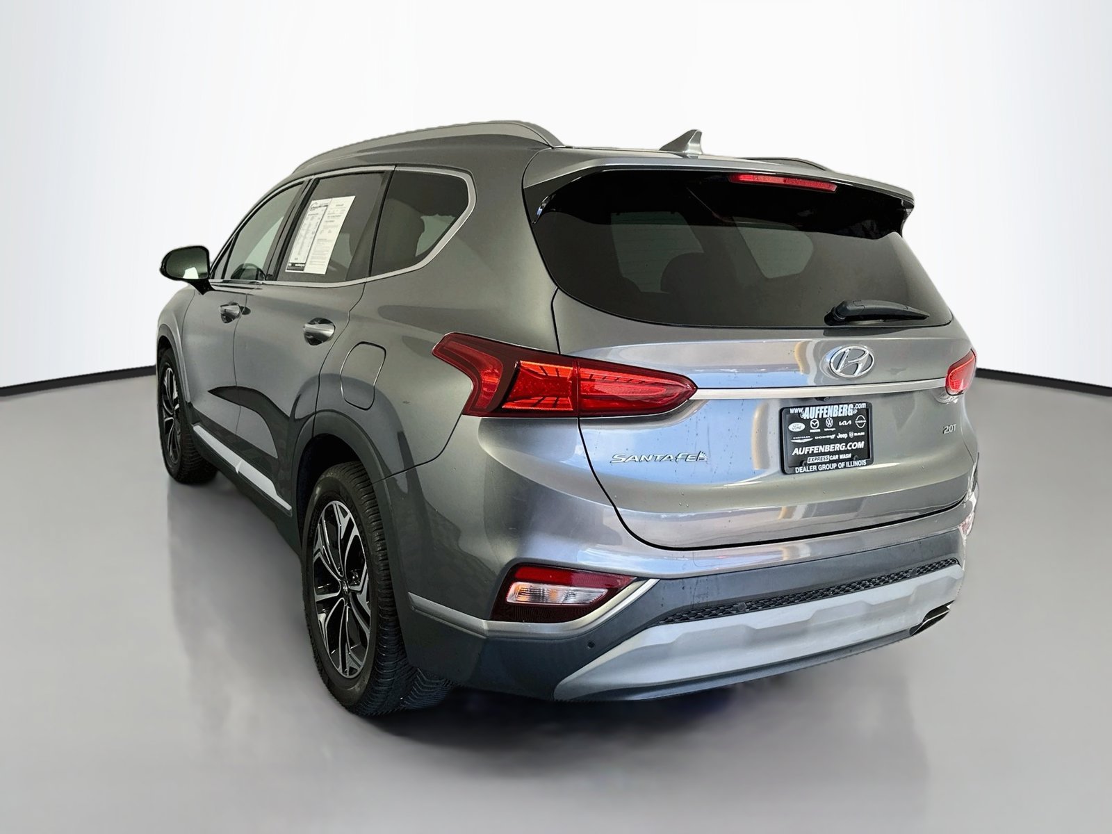 Used 2019 Hyundai Santa Fe Limited FWD image 5