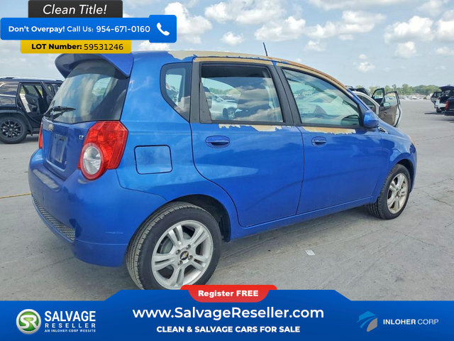 Used 2010 Chevrolet Aveo5 LT w/ Power and Convenience Package FWD image 4