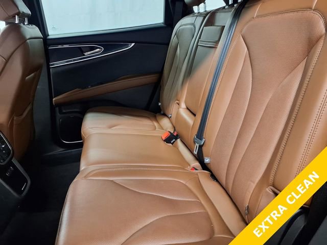 Used 2022 Lincoln Nautilus Reserve image 7