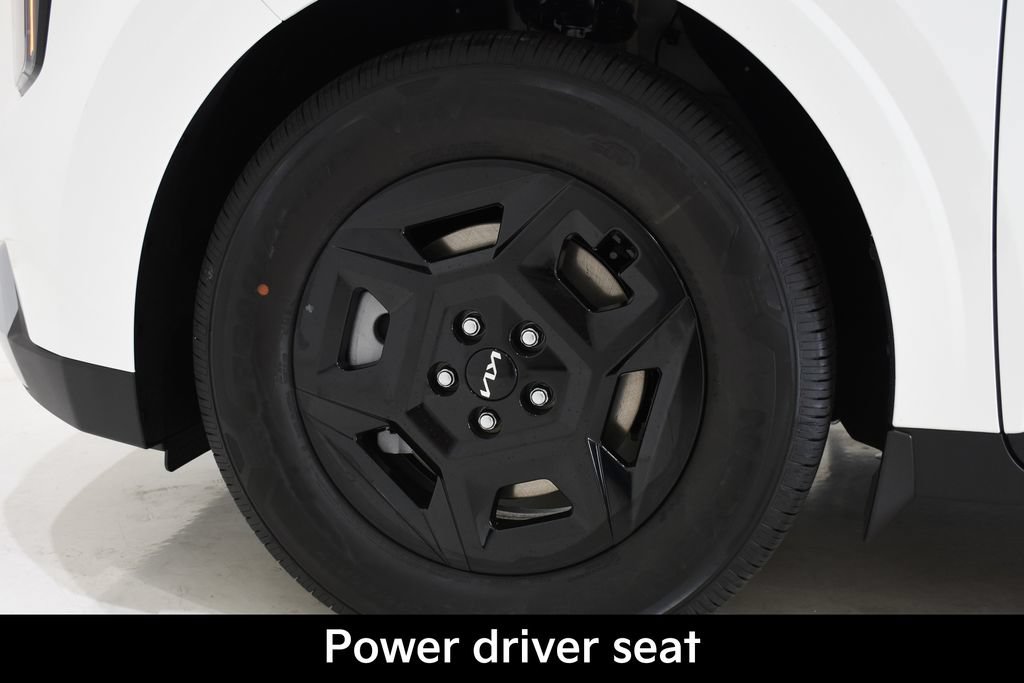 New 2027 Kia Carnival FWD image 7