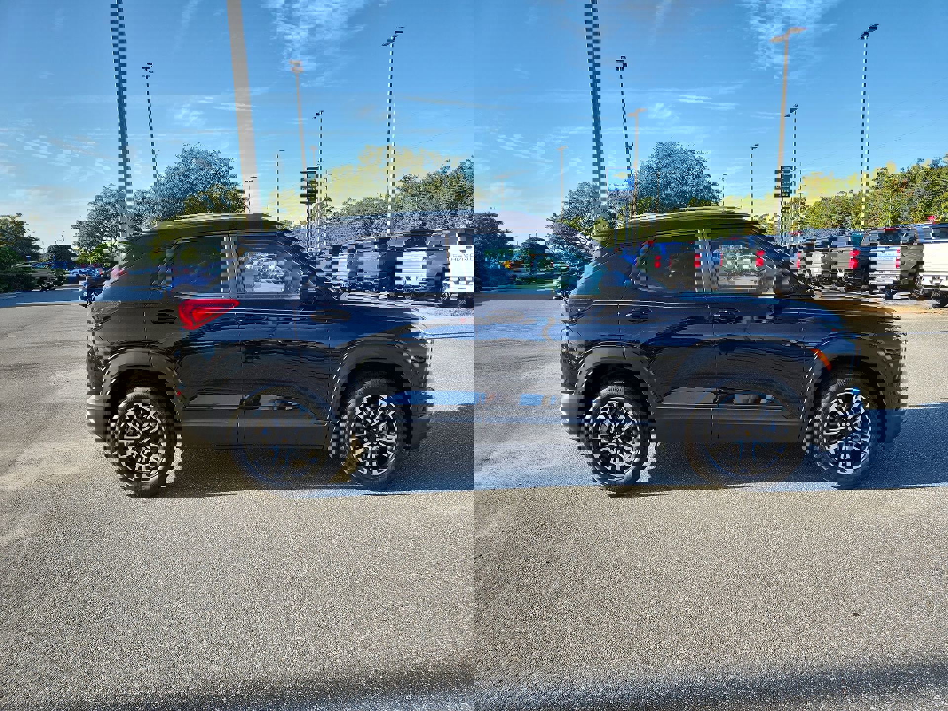 New 2026 Chevrolet TrailBlazer LT w/ Convenience Package image 3