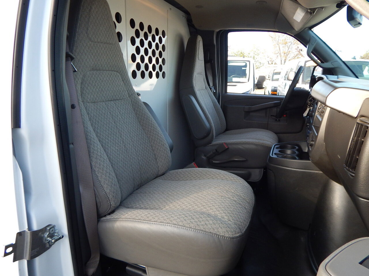 Used 2025 Chevrolet Express 2500 w/ Driver Convenience Package image 21