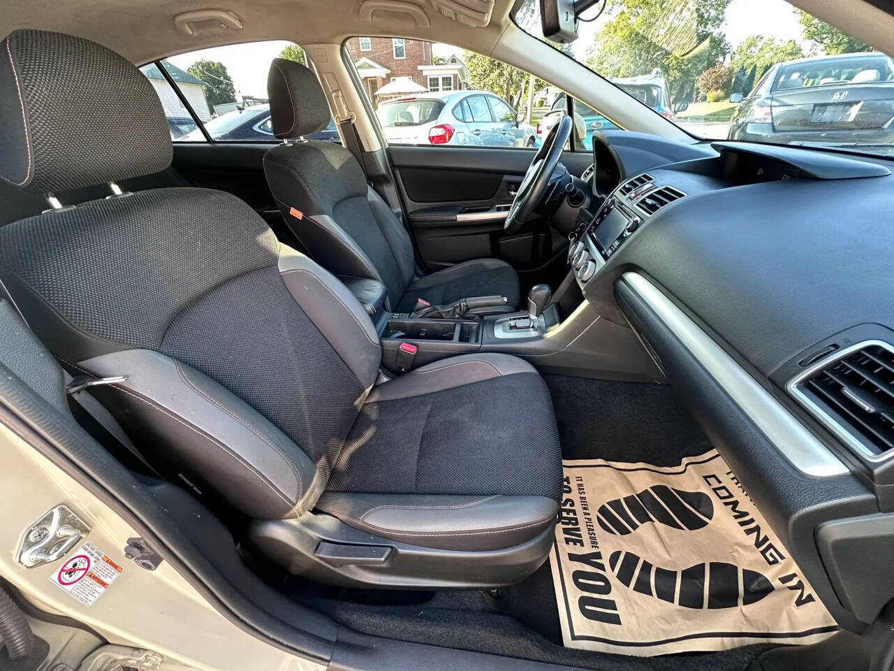 Used 2017 Subaru Crosstrek 2.0i Premium AWD/4WD image 11
