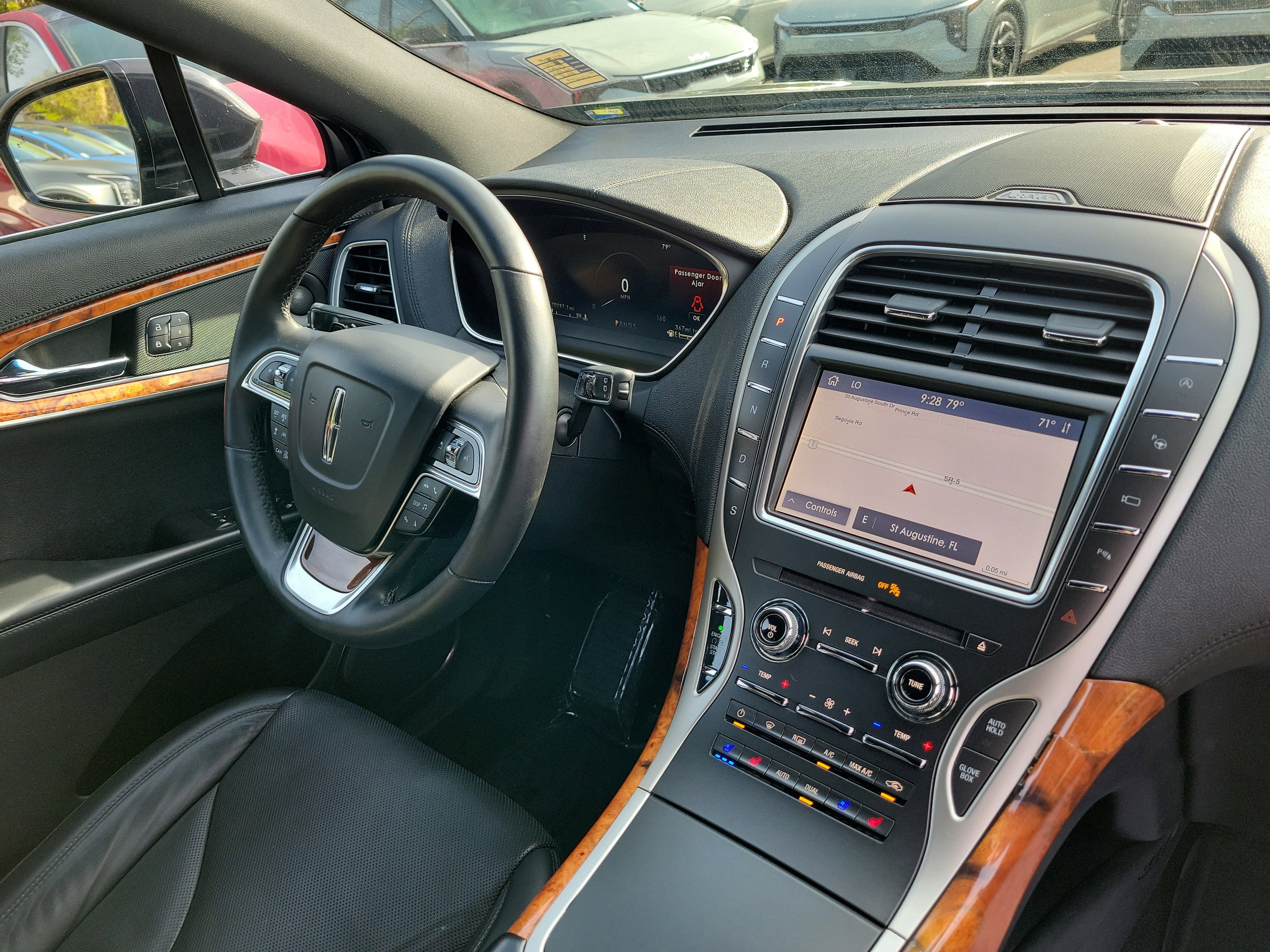 Used 2020 Lincoln Nautilus Reserve image 8