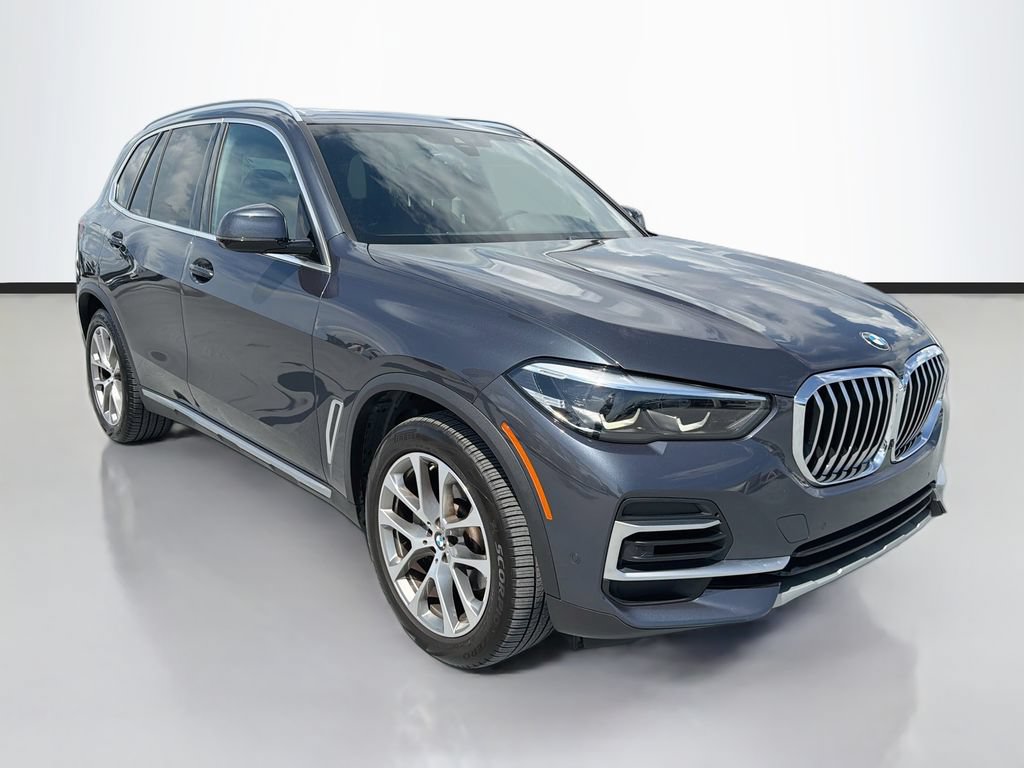 Used 2022 BMW X5 xDrive40i w/ Premium Package