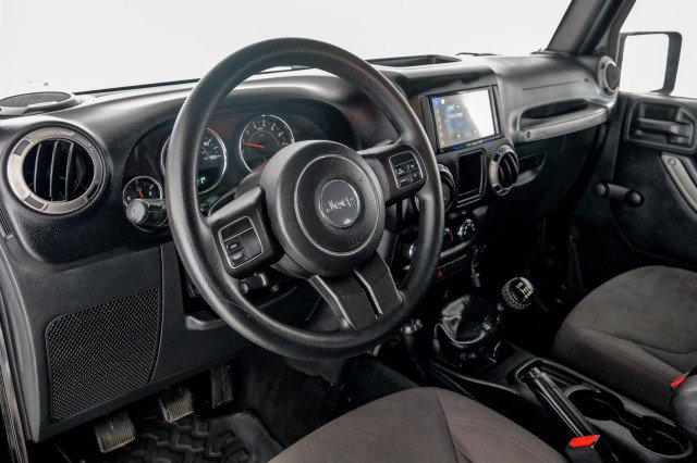 Used 2015 Jeep Wrangler Sport w/ Mopar Black Appearance Group AWD/4WD image 11