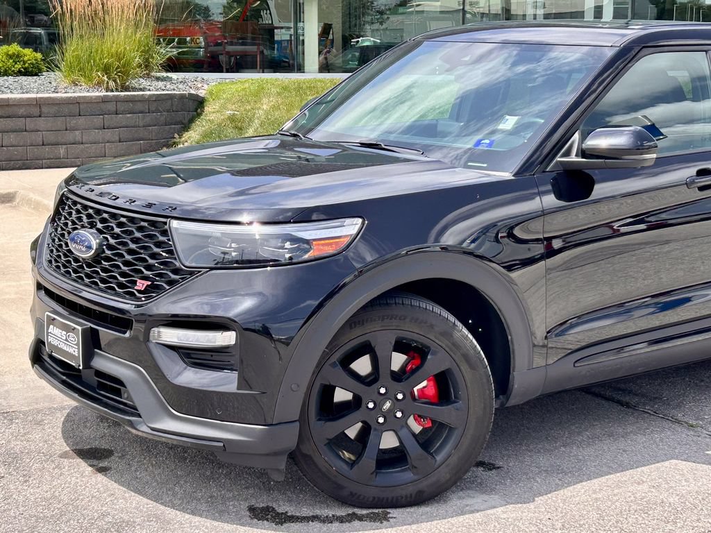 Certified 2021 Ford Explorer ST w/ Equipment Group 401A AWD/4WD image 2