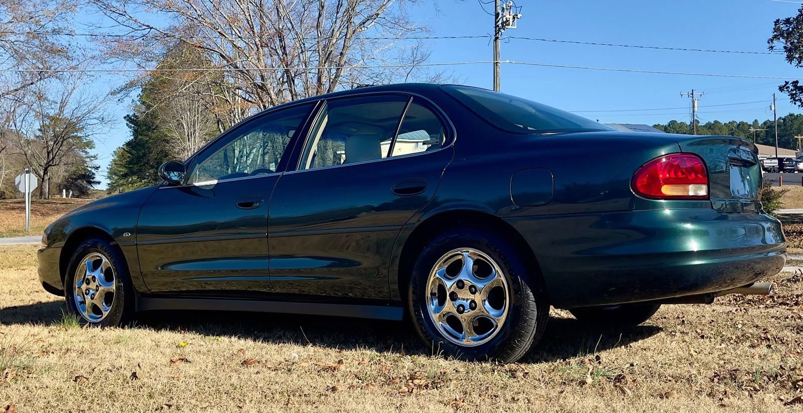 Used 1999 Oldsmobile Intrigue GL image 8