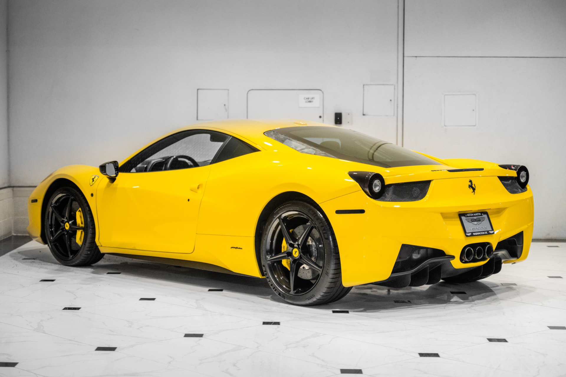 Used 2011 Ferrari 458 Italia Coupe RWD image 7