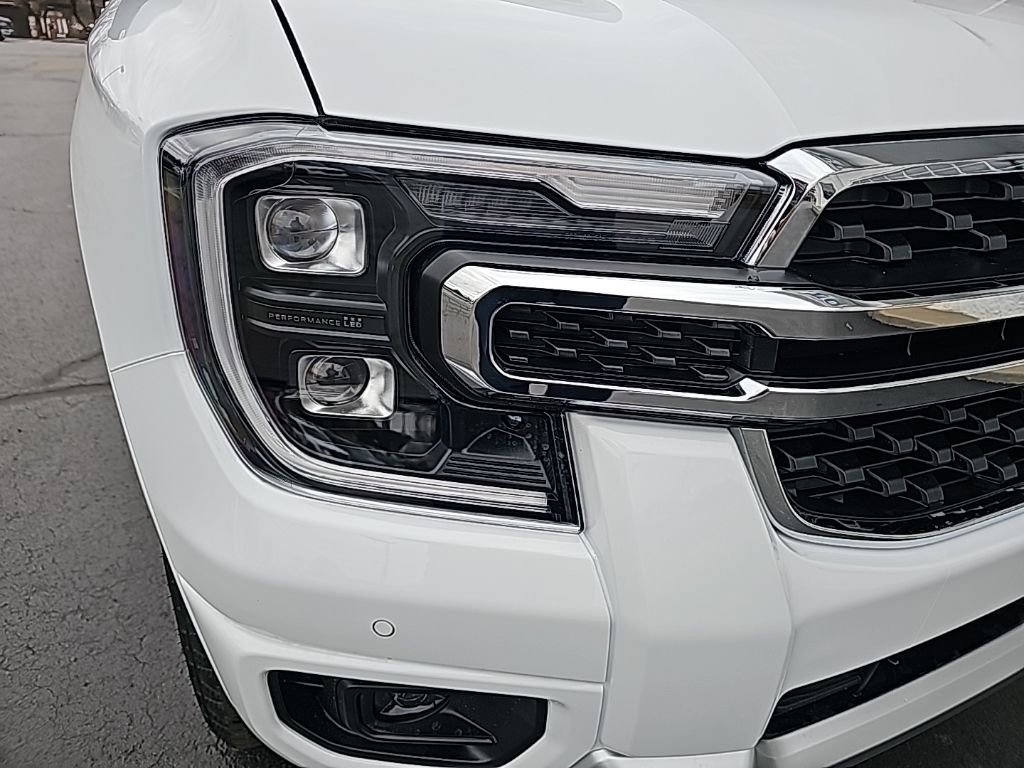 New 2025 Ford Ranger Lariat w/ Chrome Accent Package AWD/4WD image 7