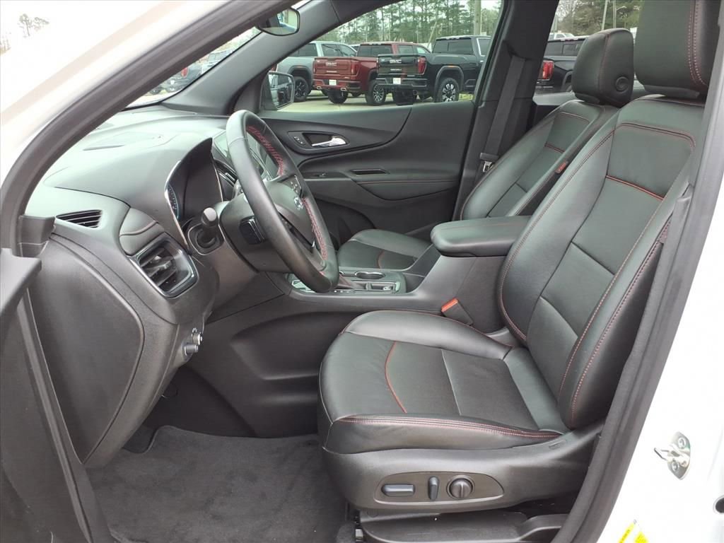 Used 2024 Chevrolet Equinox RS w/ RS Leather Package image 15