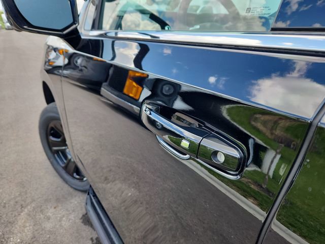 New 2026 Chevrolet Tahoe 4WD image 14