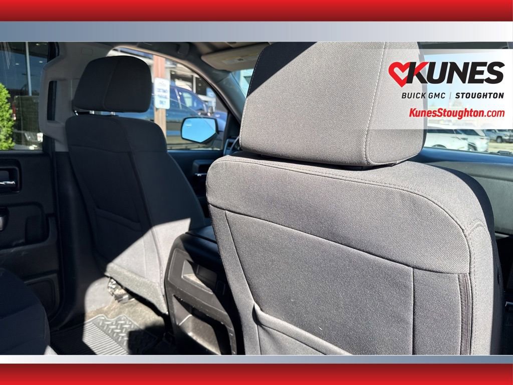 Used 2018 Chevrolet Silverado 1500 LT image 44