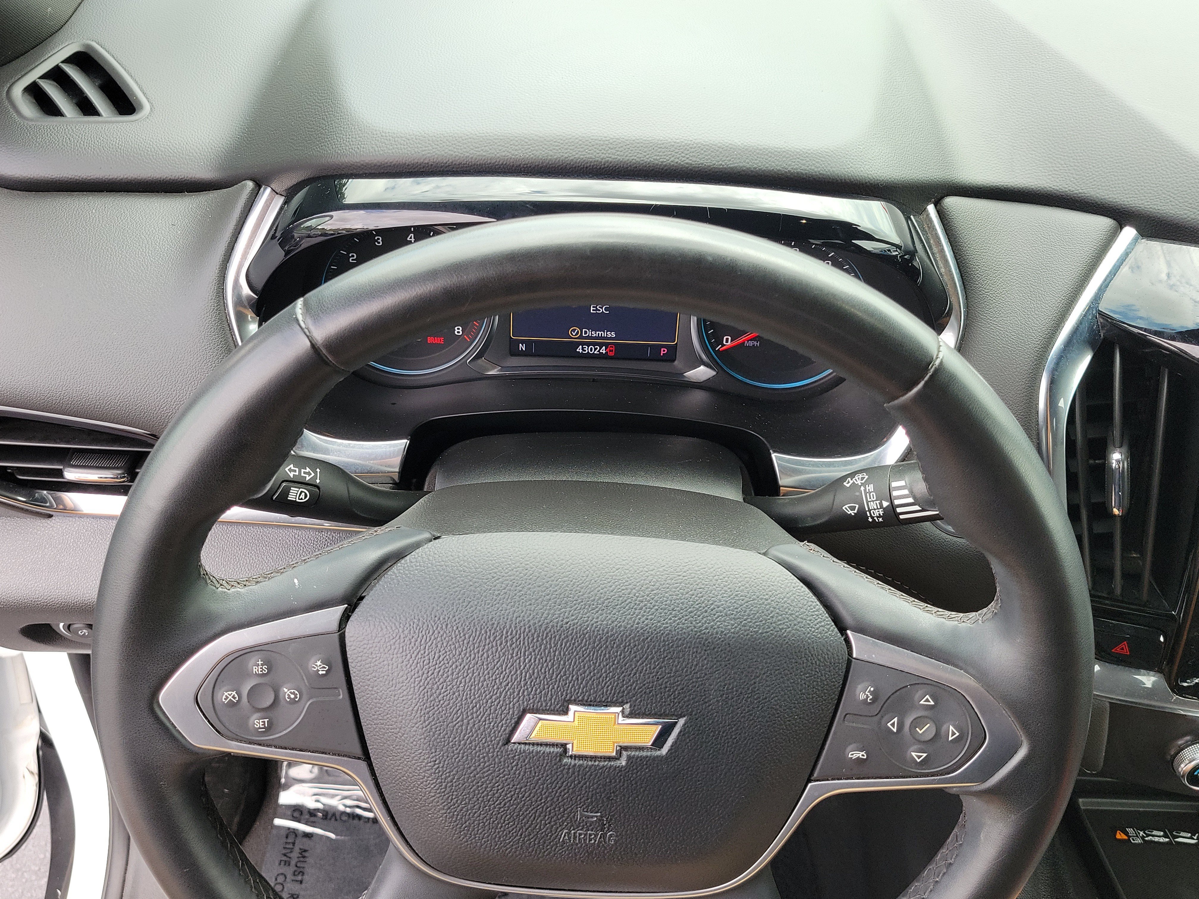 Used 2023 Chevrolet Traverse LT FWD image 22