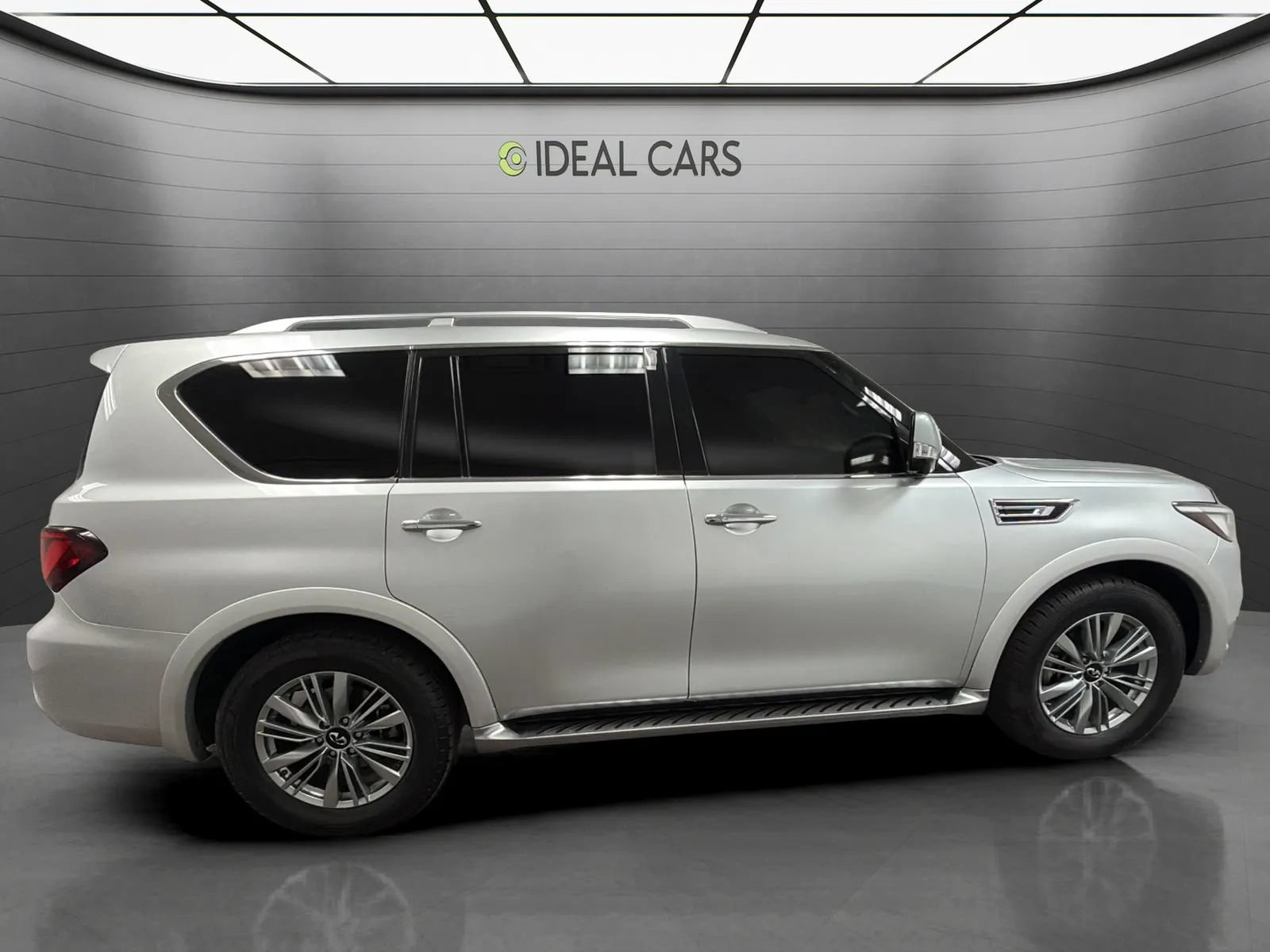 Used 2021 INFINITI QX80 Luxe RWD image 4