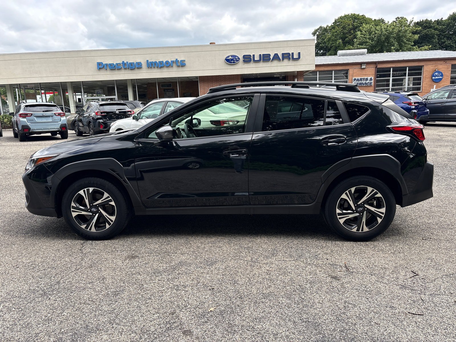 Used 2024 Subaru Crosstrek 2.0i Premium AWD/4WD image 4