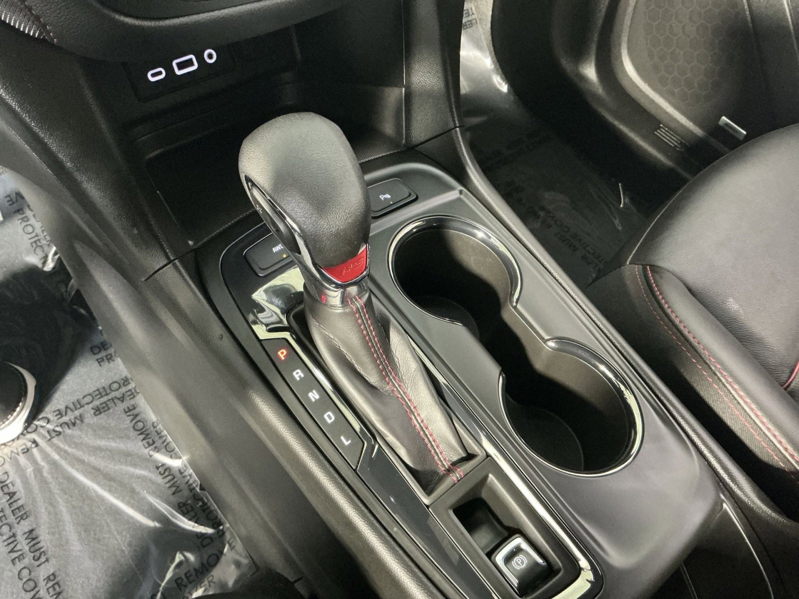 Used 2022 Chevrolet Equinox RS w/ RS Leather Package image 30