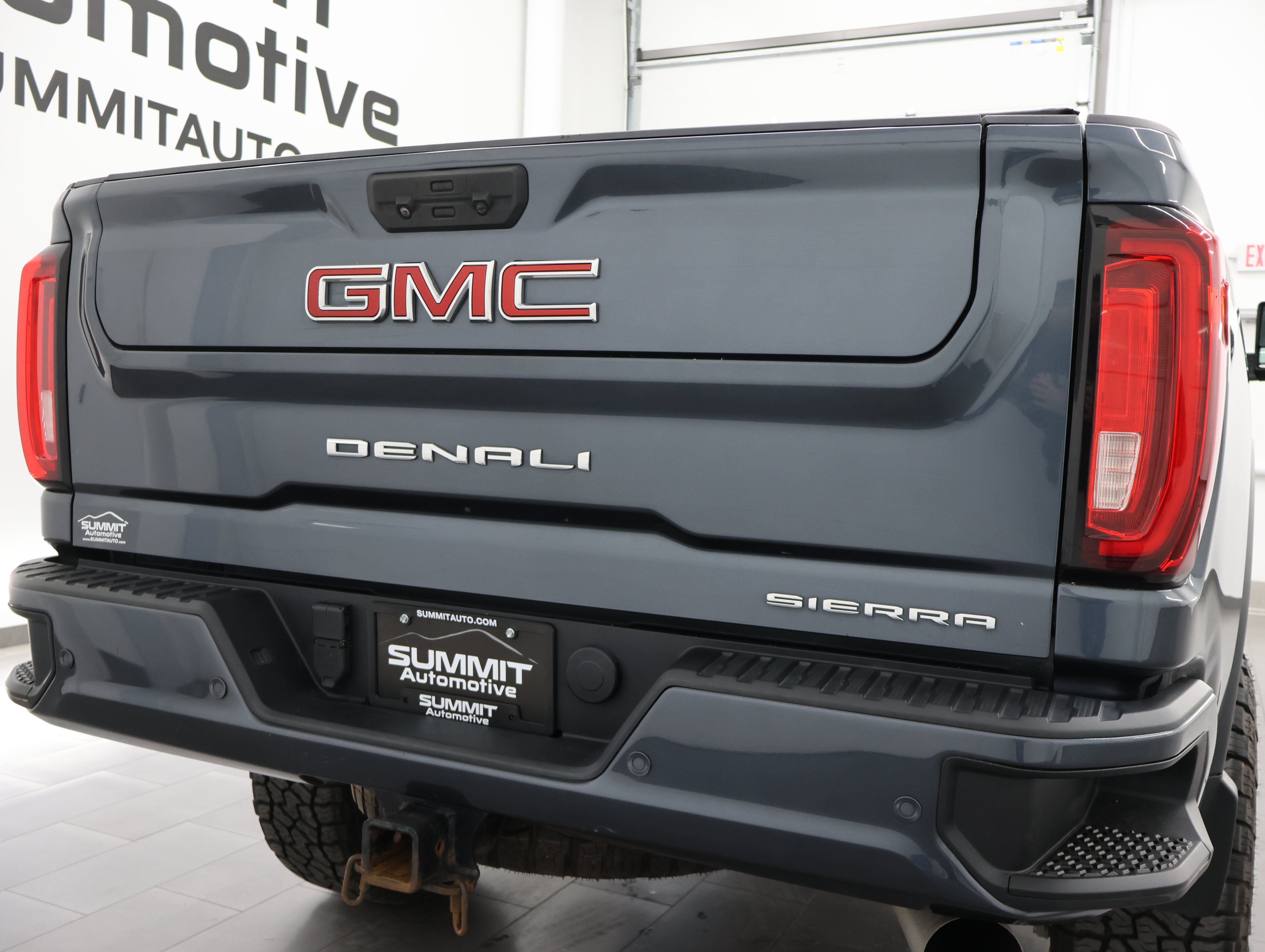 Used 2020 GMC Sierra 2500 Denali w/ Denali Ultimate Package AWD/4WD image 33