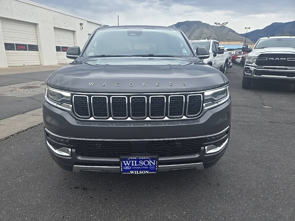 Used 2024 Jeep Wagoneer Series III AWD/4WD image 2