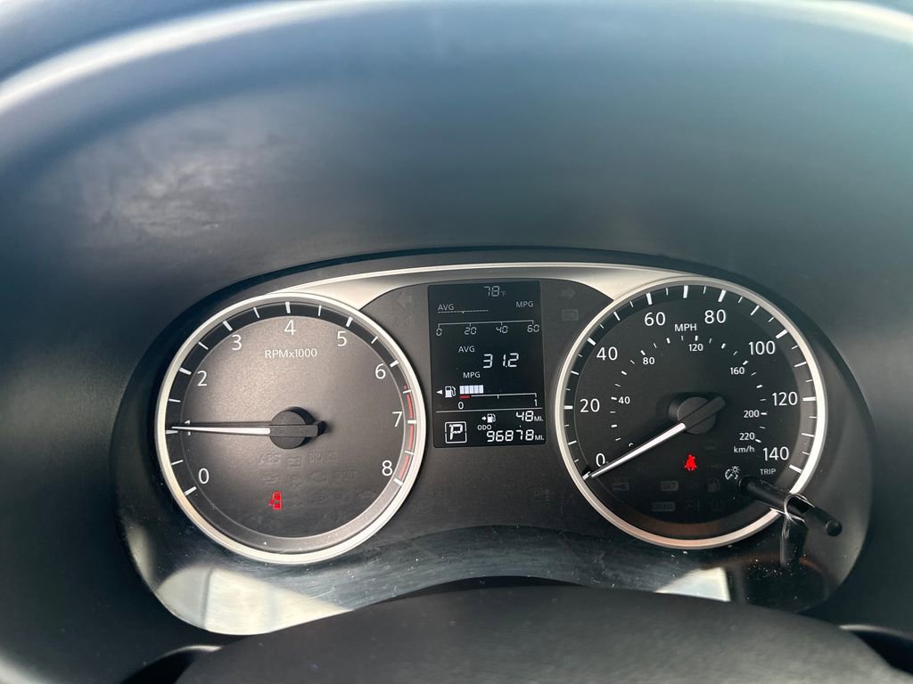 Used 2020 Nissan Kicks S image 17