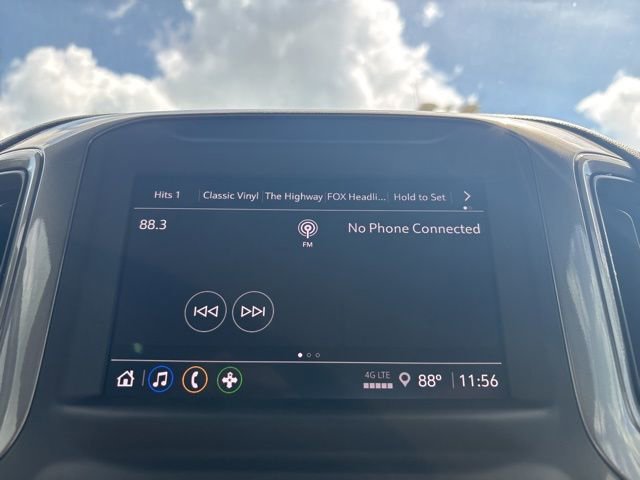 Used 2025 Chevrolet Silverado 2500 Custom w/ Custom Value Package image 28