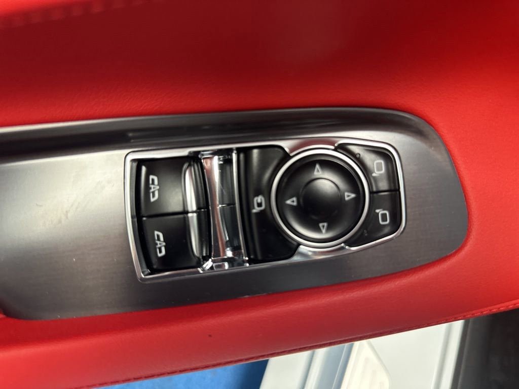 New 2026 Chevrolet Corvette Stingray Preferred Cpe w/ Stealth Interior Trim Package image 19