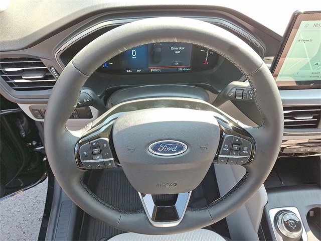 New 2025 Ford Escape SE image 10