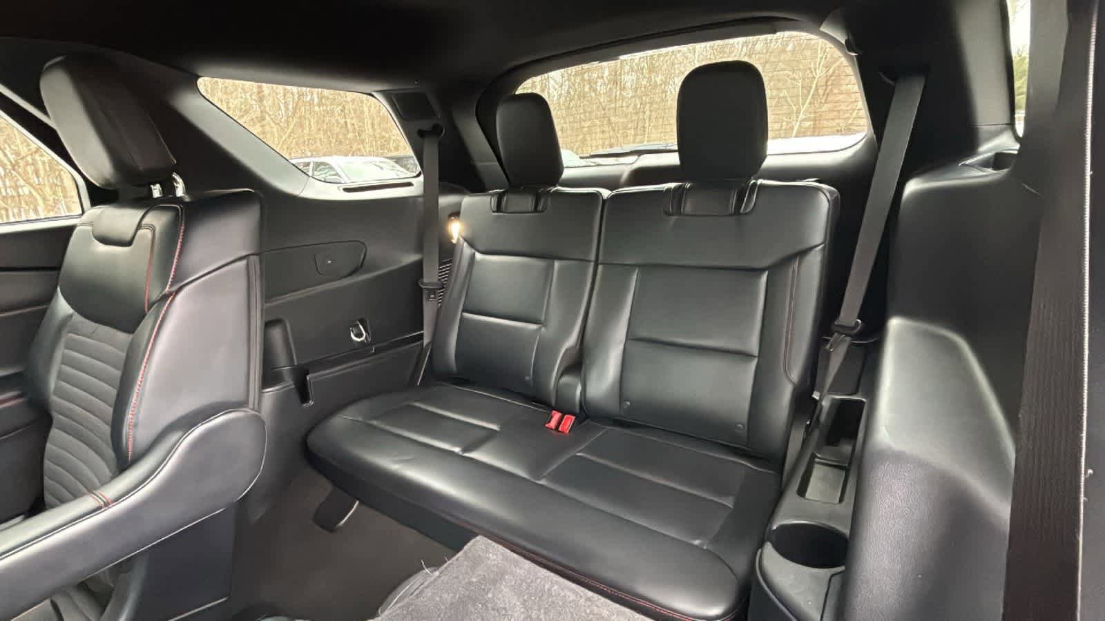 Used 2025 Ford Explorer ST-Line AWD/4WD image 32
