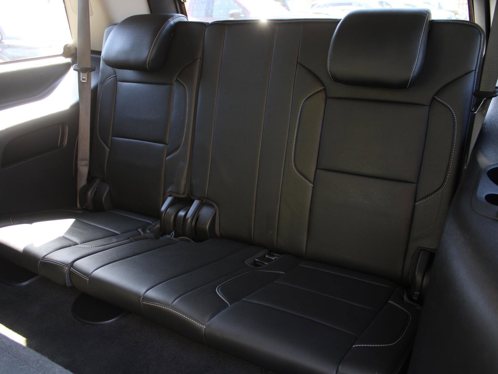 Used 2018 GMC Yukon SLT AWD/4WD image 19