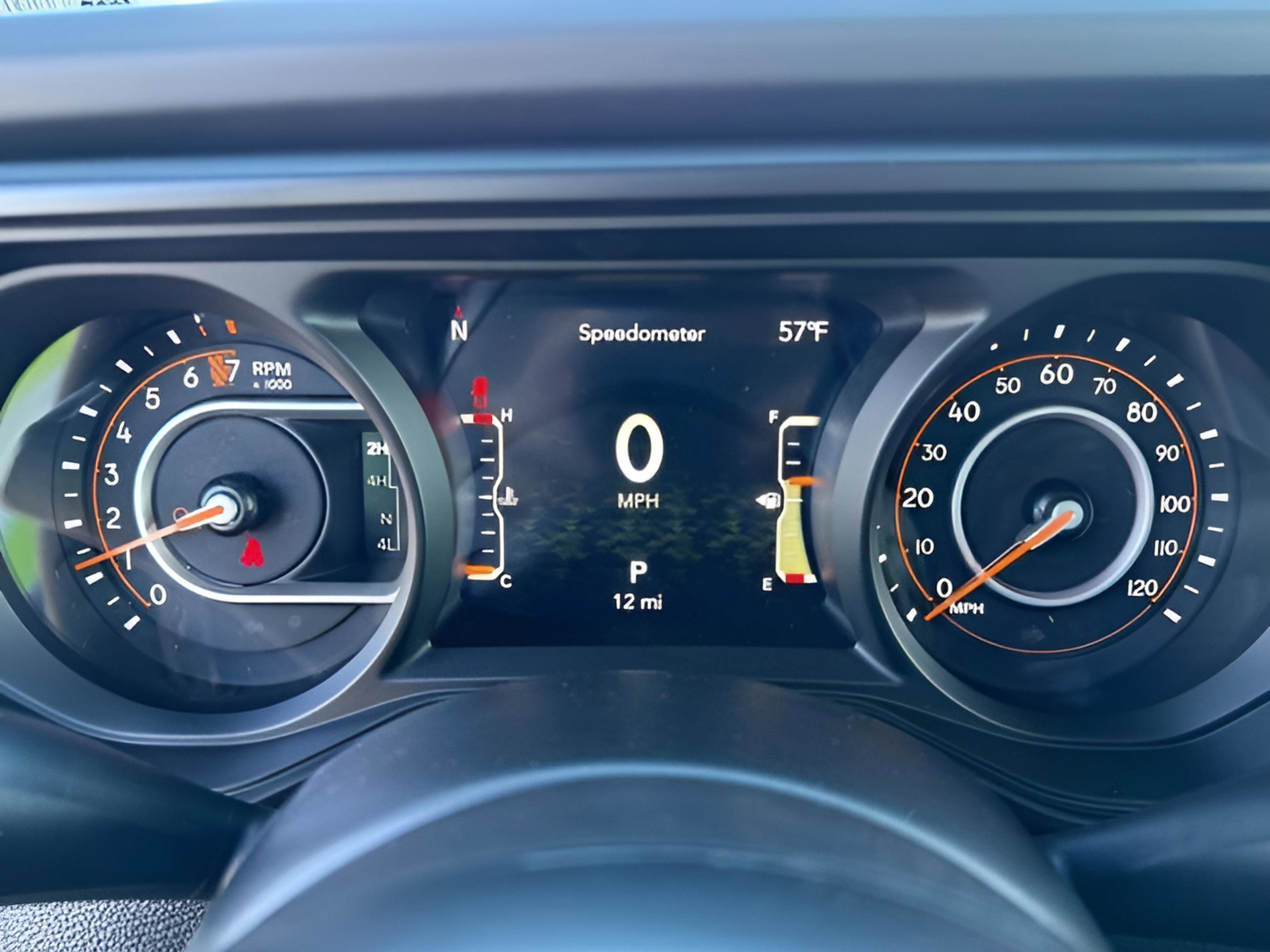 New 2025 Jeep Gladiator Sport image 28